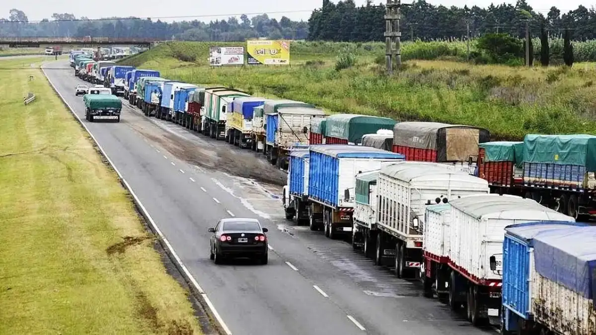 Bolsas de Cereales y Comercio alertan por el impacto de las protestas en el transporte de granos