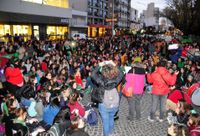 La "marea verde" copó la esquina de Pinto y Chacabuco