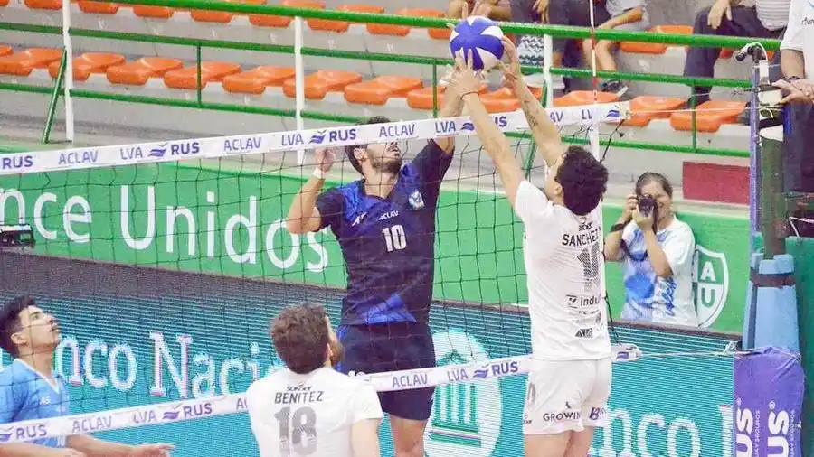 Policial comienza los cuartos
de final ante Obras de San Juan