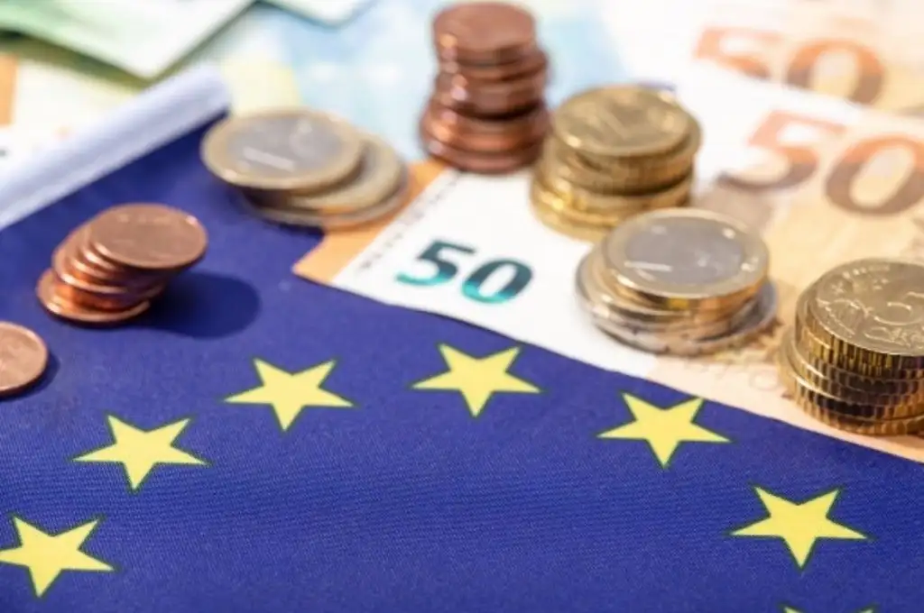 La Unión Europea lanza plan para promover el uso global del euro
