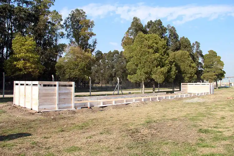 Construyen una cancha de bochas
