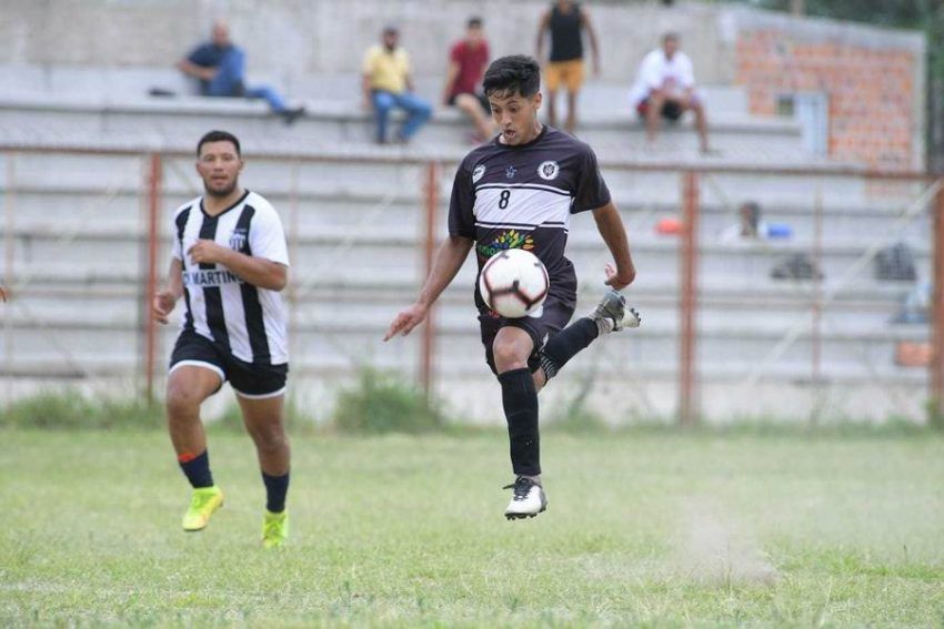 Defensores de Formosa goleó a Libertad y está en semifinales