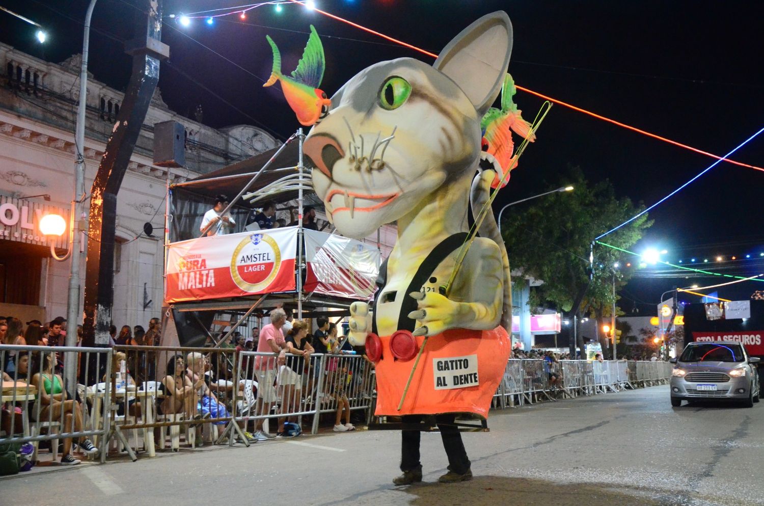 La alegría no es solo brasilera: Así fue el primer fin de semana del Carnaval Lincoln, el más grande de la Provincia