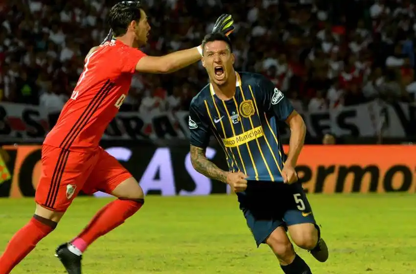 Soñar no cuesta nada: hinchas de Central juntan firmas para el regreso de Damián Musto