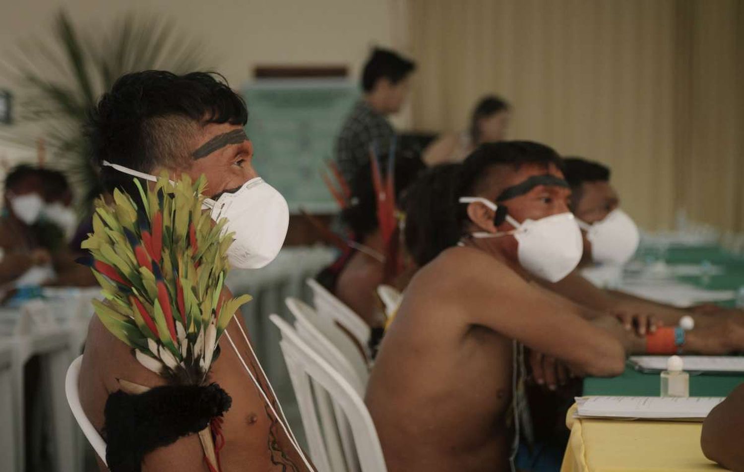Científicos brasileños lograron aislar por primera vez la variante Ómicron del coronavirus