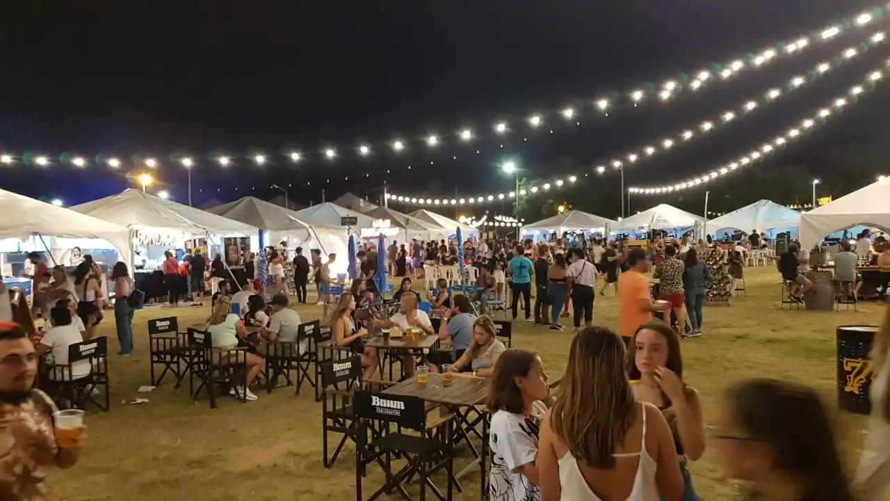 fiesta del pescado y el vino