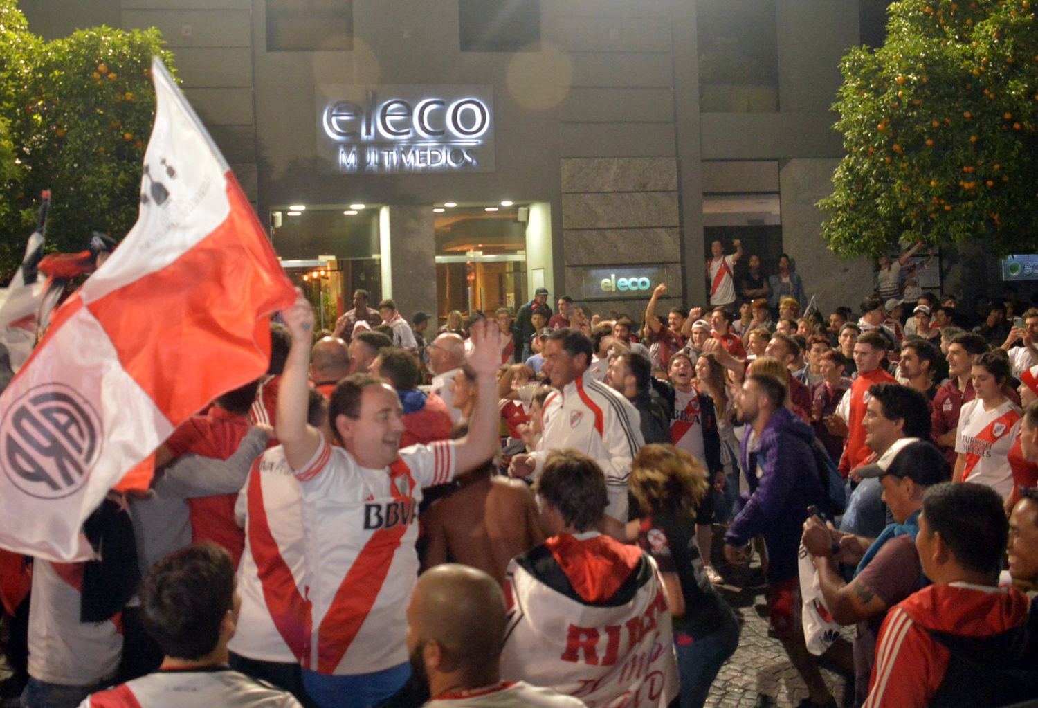 Festejo River4