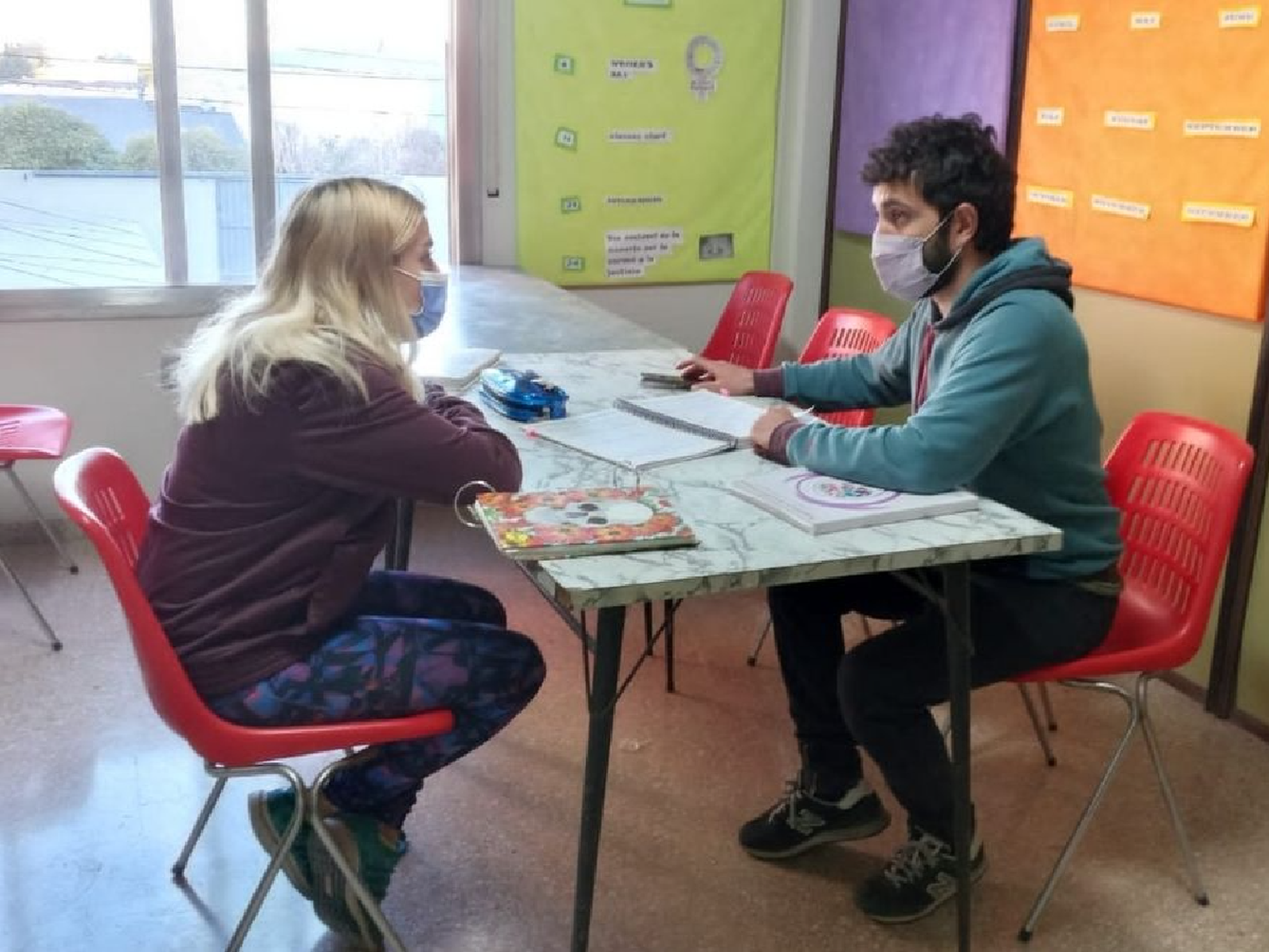 Preinscripciones abiertas para terminar el secundario con el Plan FINES