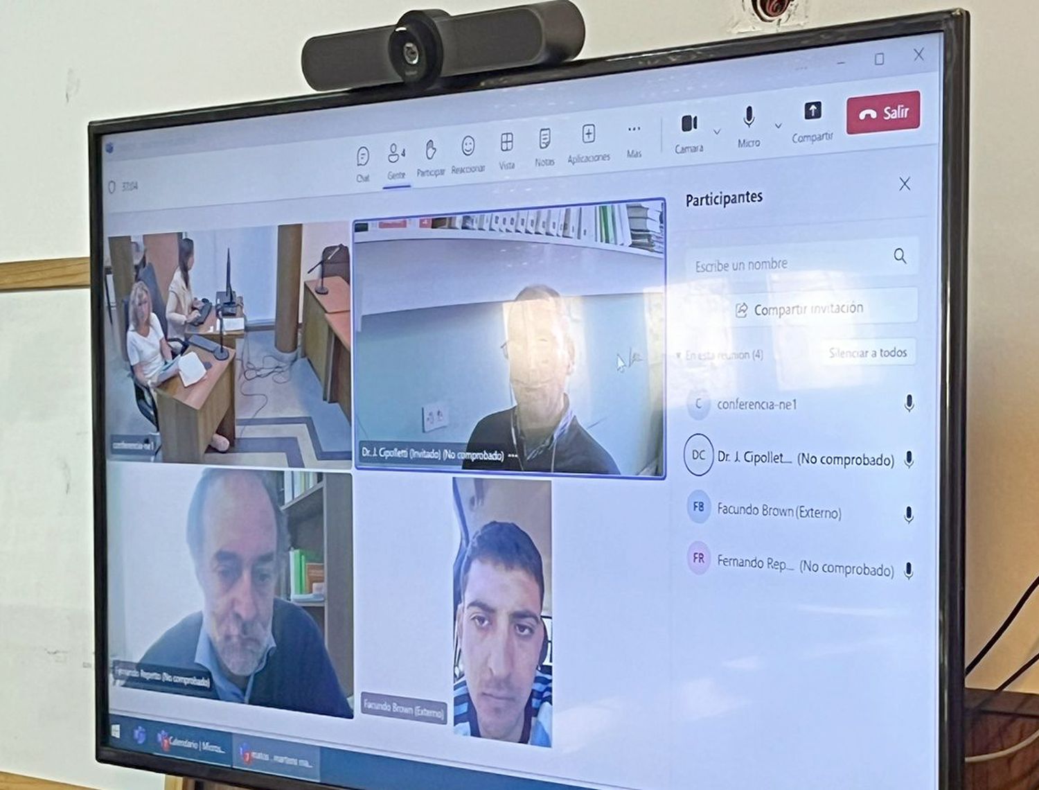 Entre virtual y presencial. Se realizó la audiencia para sellar el acuerdo de juicio abreviado en la sala del Tribunal Criminal