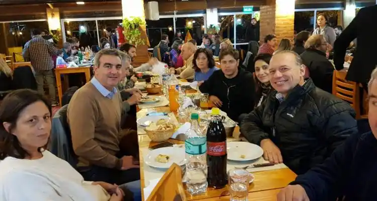 Axel Kicillof en San Pedro: Qué cenó, con quién y cuánto pagó