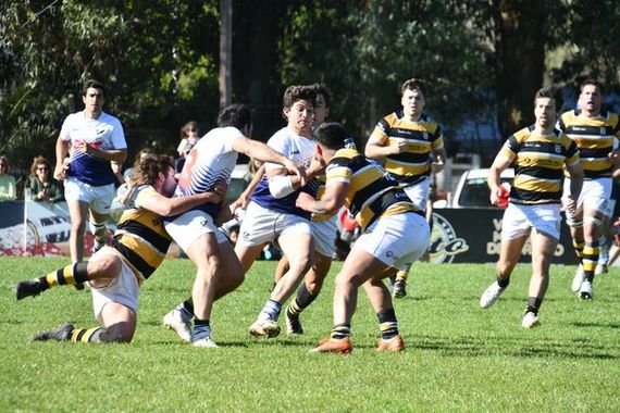 Uncas se quedó con el clásico y Los Cardos venció a San Ignacio