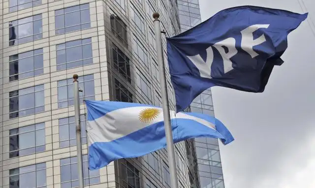Comenzó un juicio por US$3000 millones contra YPF y el Estado argentino en Nueva York 
