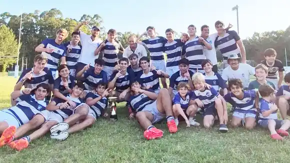 La M1 de Salto Grande Rugby, campeona del Torneo de Desarrollo