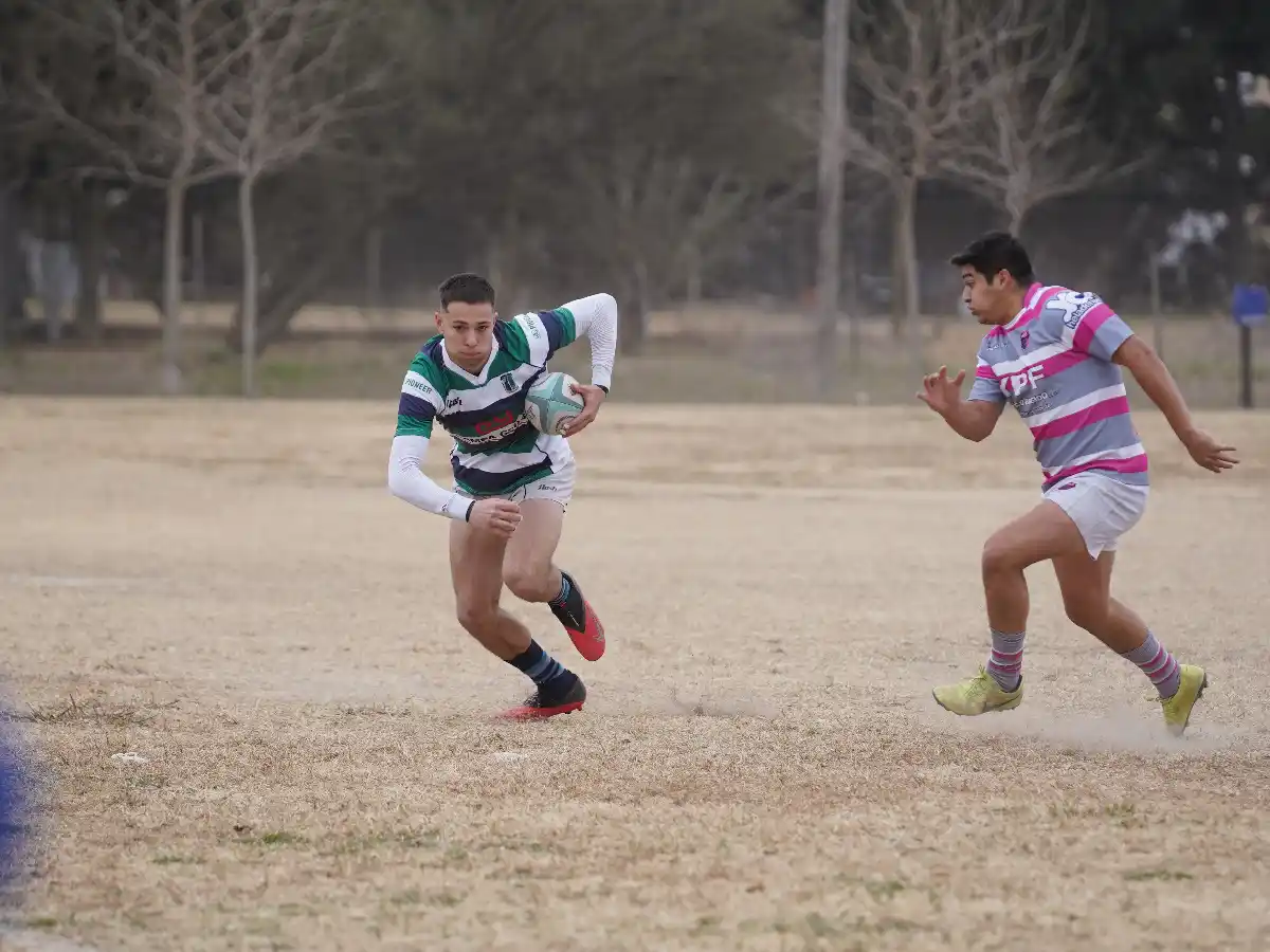 Los Charabones son locales ante UNC