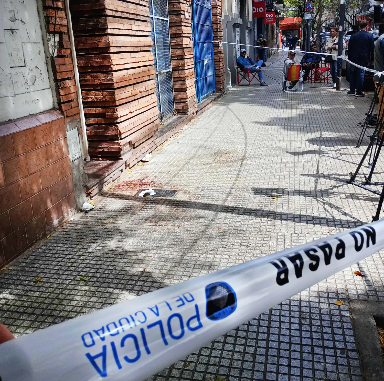 El trágico hecho se produjo en el barrio de Almagro.