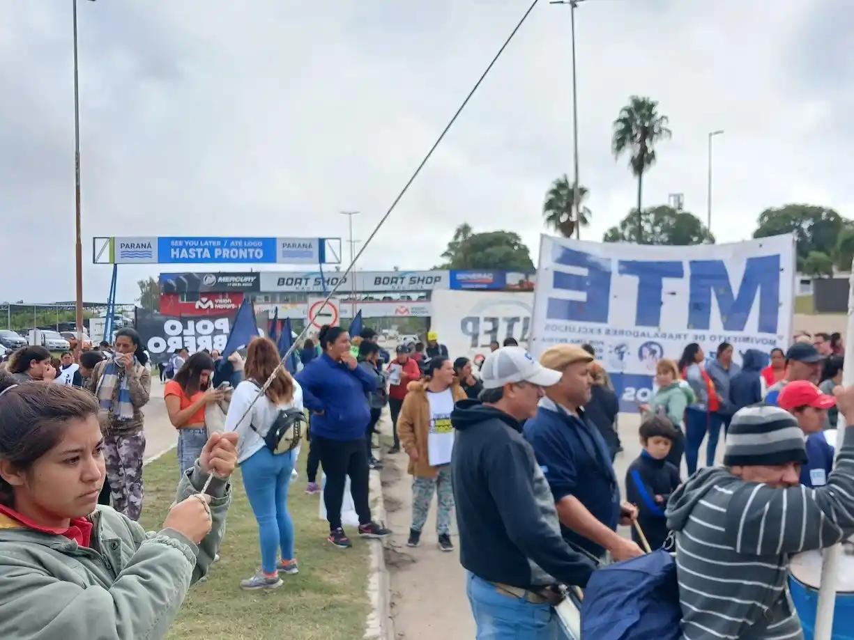 Volanteada y cortes parciales en el marco de la jornada nacional de lucha