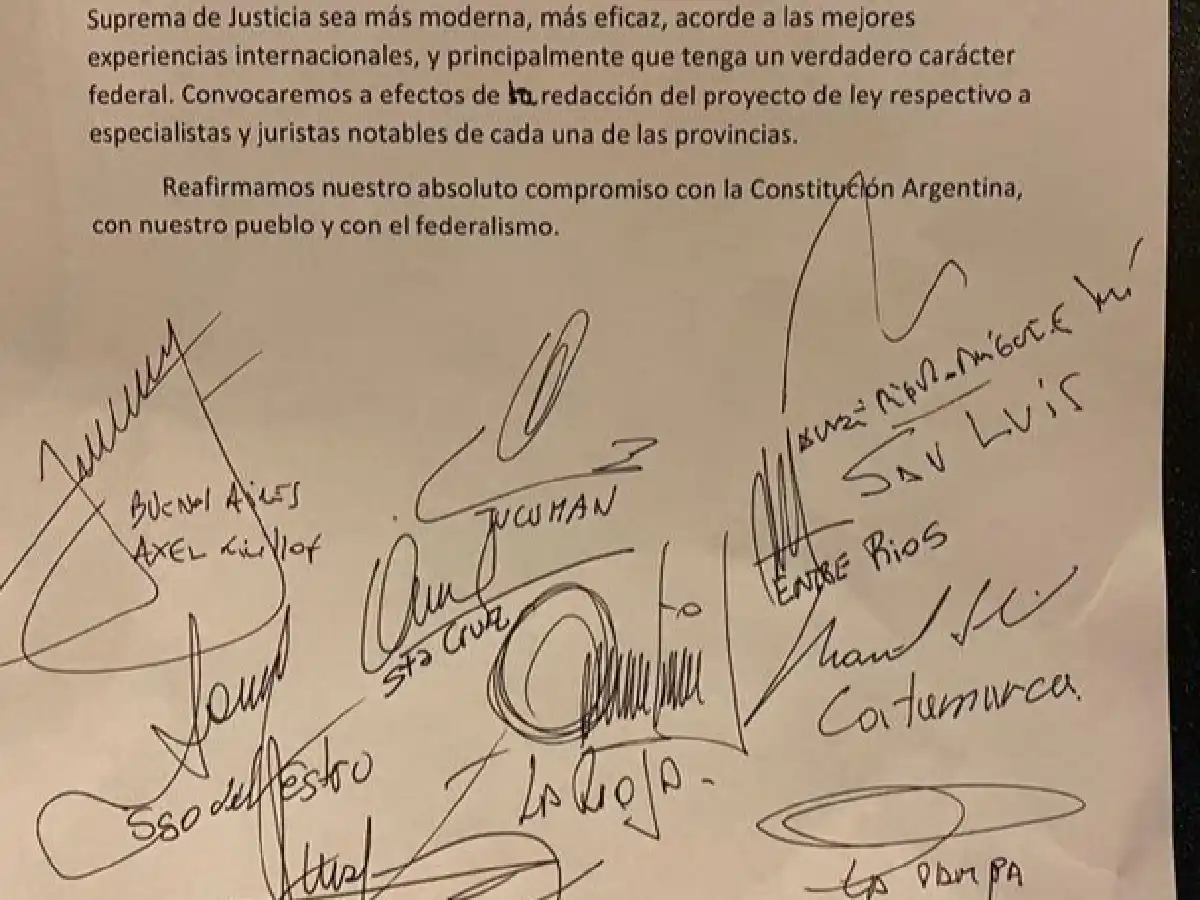 Gobernadores de 16 provincias pidieron la conformación de una Corte Suprema "federal"