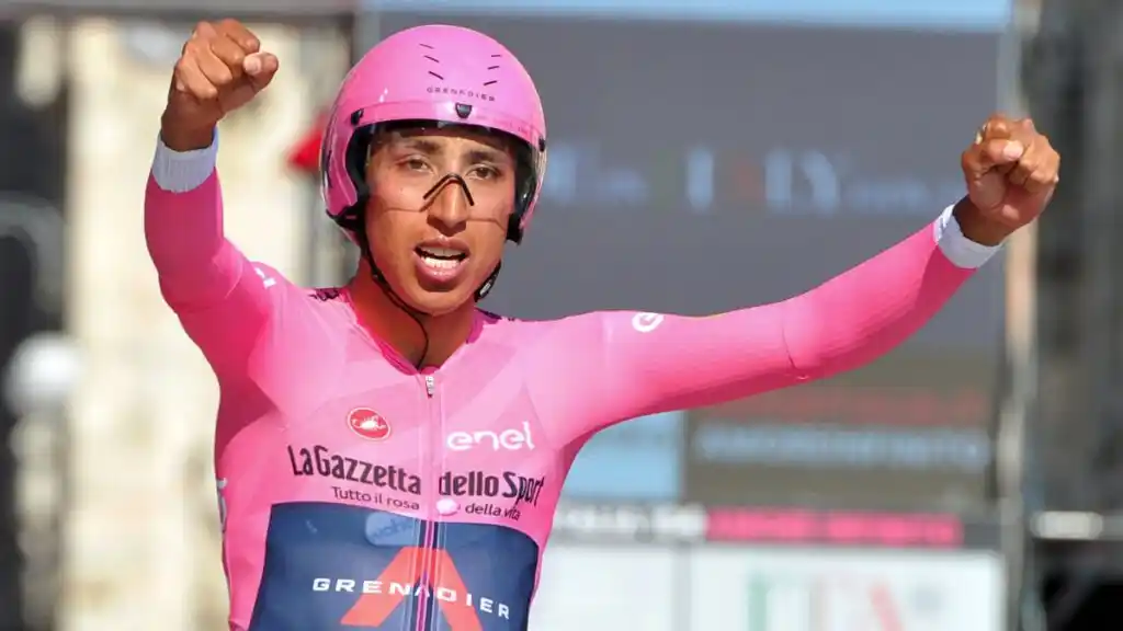 ¡GRAVE! Egan Bernal en delicado estado de salud