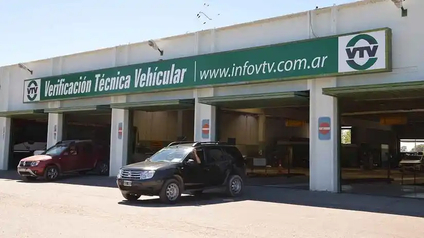 La VTV sigue siendo obligatoria: La confusión sobre el DNU y el error de Ramiro Marra