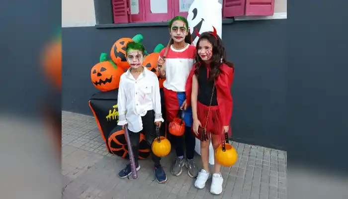 Los más pequeños disfrutaron de la Noche de Brujas.