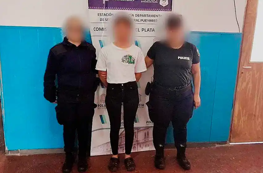 Ingresó armada a la casa de su ex novio y quiso agredir a su nueva pareja