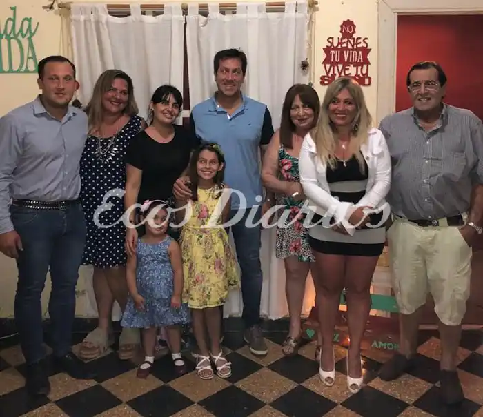 Brindis y celebración en Navidad