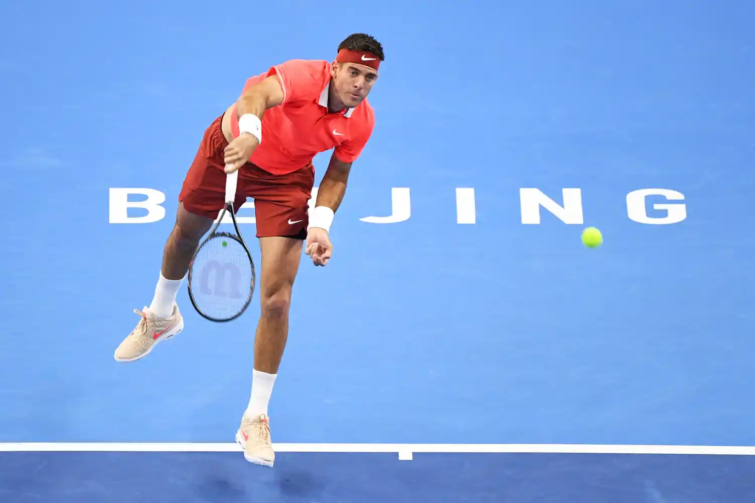 Del Potro pasó a cuartos y se metió en el Masters