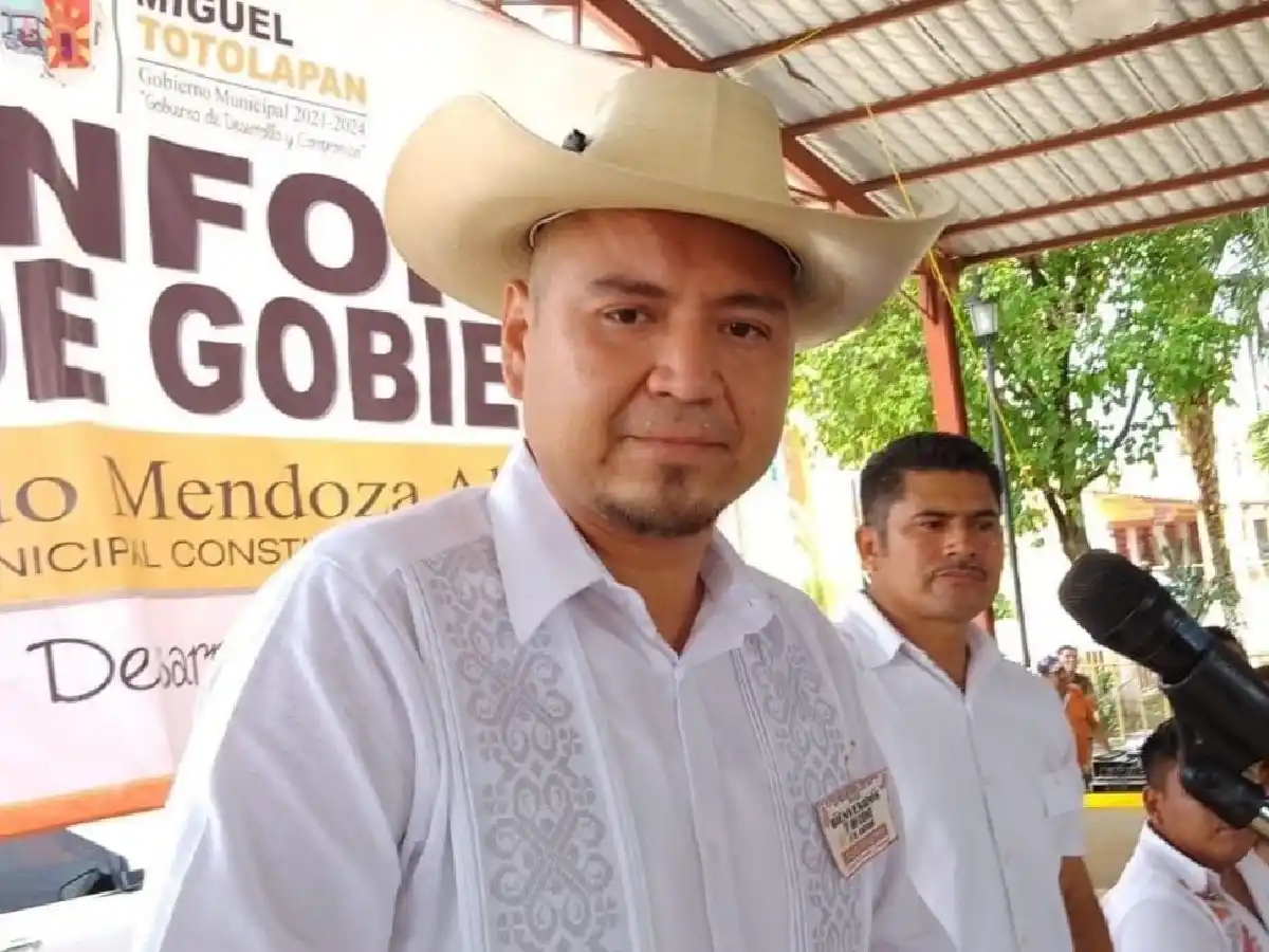 San Miguel Totolapan: asesinaron a tiros al alcalde, a su padre, a policías y civiles
