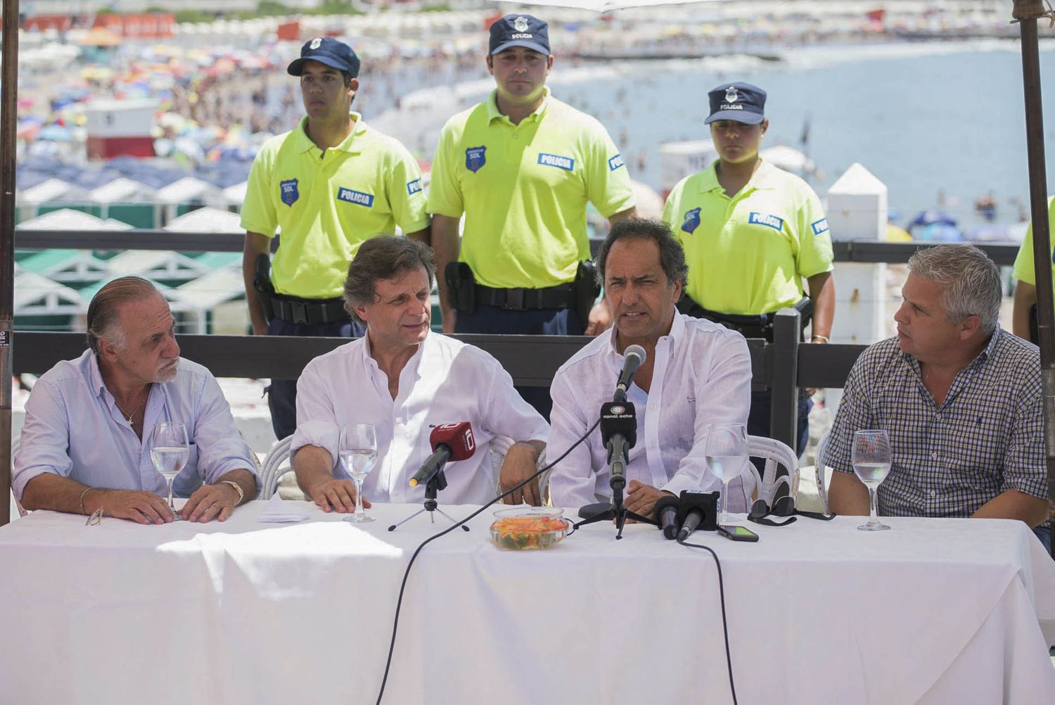 Scioli pidió a los comerciantes "ofrecer precios razonables"