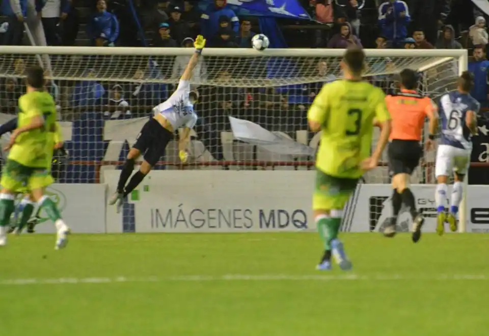 Matías Quinteros: “Espere el debut desde que llegué al club”