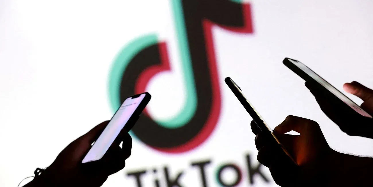 TikTok sumará una función para reducir el contenido IA en la sección “Para ti”. Foto: Reuters