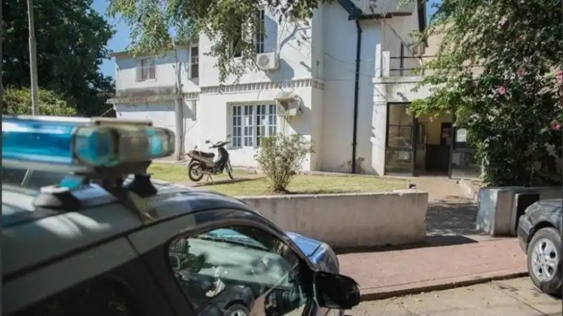 Tres presos se fugaron de la comisaría 10ª en Rosario