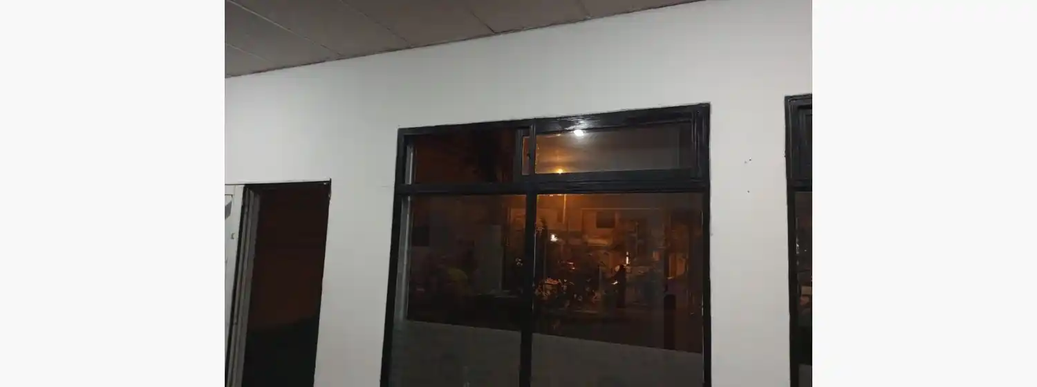 Joven sorprendido en pleno robo