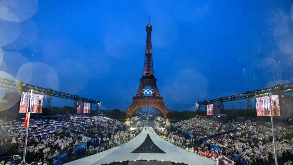 Juegos Olímpicos París: la delegación argentina fue abucheada durante su paso por el río Sena