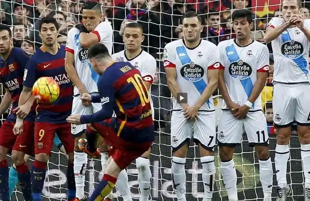 Mirá el tremendo gol de tiro libre de Lionel Messi ante La Coruña