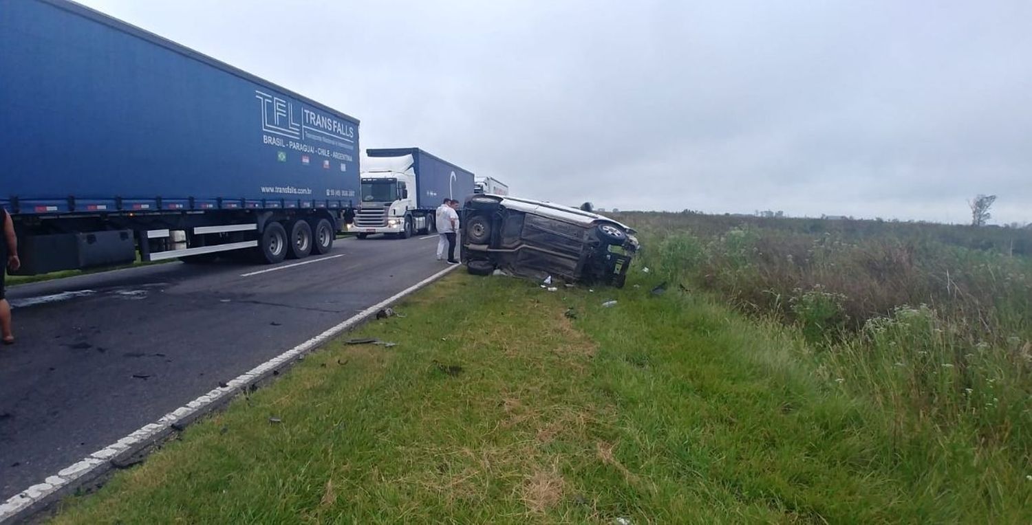 Fuerte accidente en Ruta 11 entre Luciano Leiva y Videla