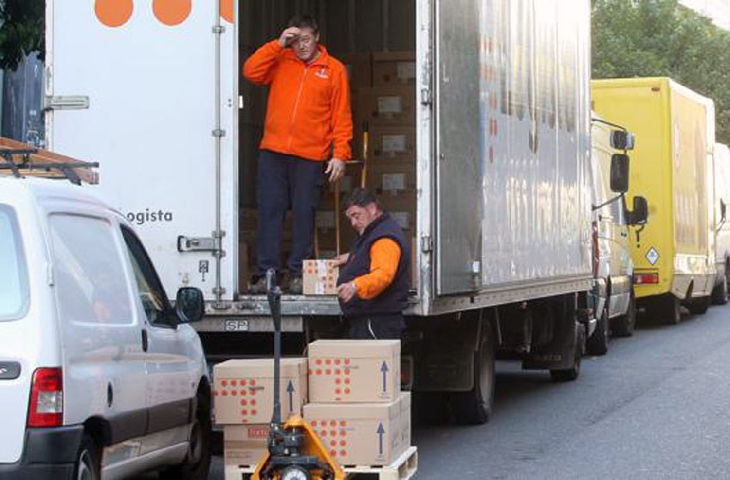 El Municipio avanza en una ordenanza que regule la carga y descarga