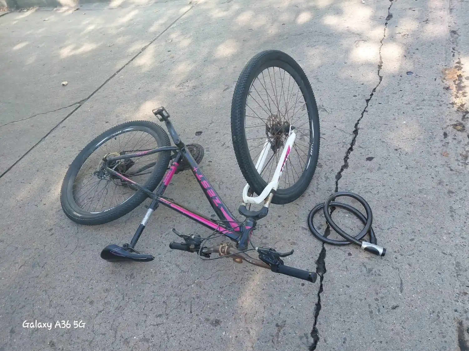 Una mujer de 33 años resultó herida luego de un choque.