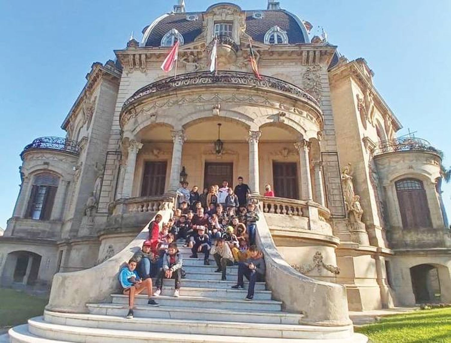 Niños de diferentes barrios de Concordia visitan los museos