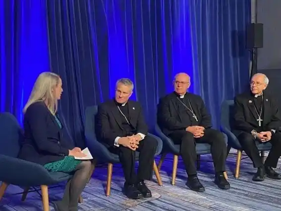 Obispos católicos de EE. UU. condenan ofensiva de Trump contra migrantes