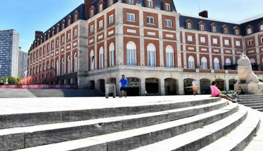 En enero se abren los sobres de los oferentes