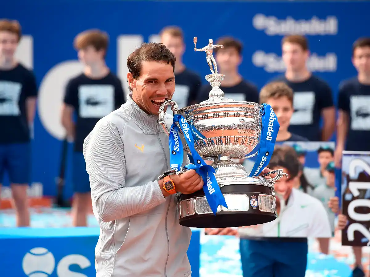 Nadal no se cansa de festejar en Barcelona