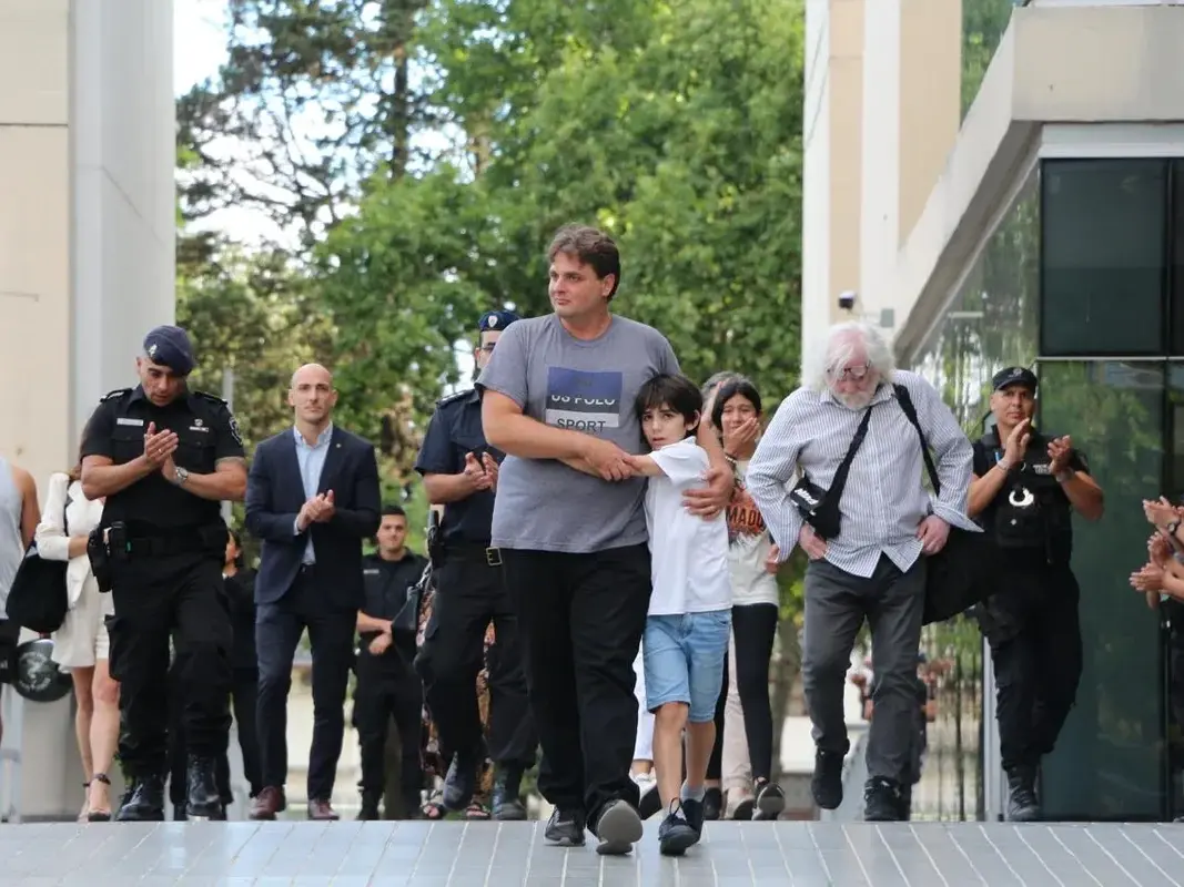 Absolvieron a Luciano Nocelli, el policía que fue condenado por matar a dos delincuentes.