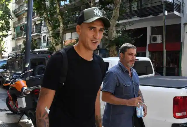 Gallardo se lleva a Suárez a Mendoza con los titulares
