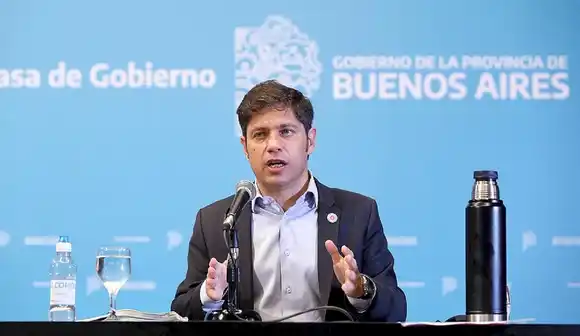 “¿En qué quedamos?”: Kicillof cruzó al Gobierno por “caranchear” con la inseguridad mientras celebra baja de homicidios