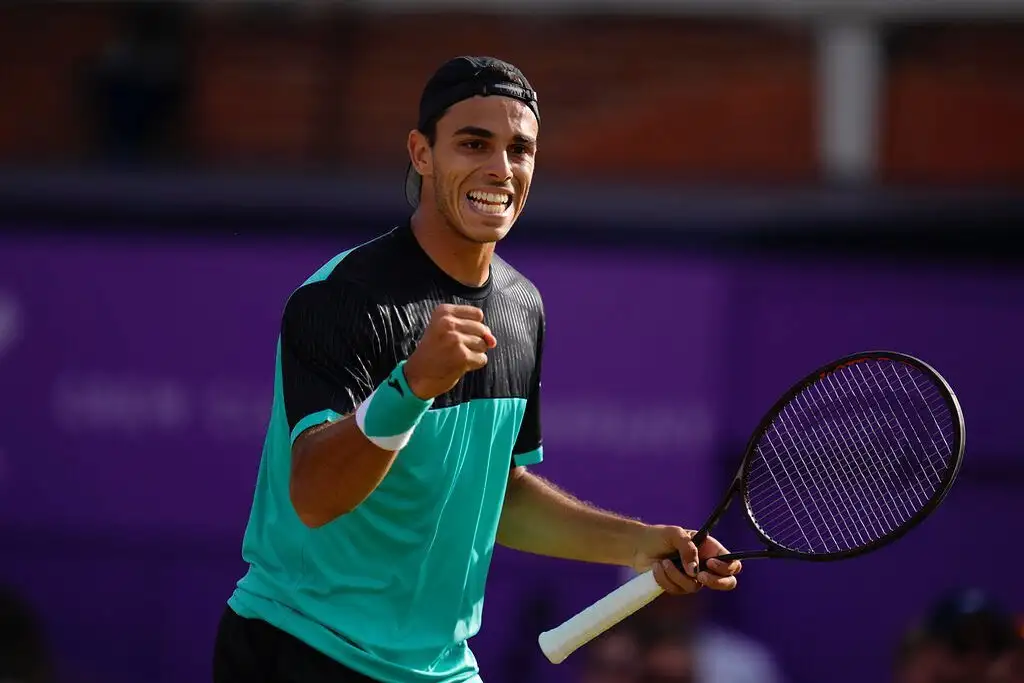 Francisco Cerúndolo superó a Báez y alzó el trofeo en el ATP de Bastad