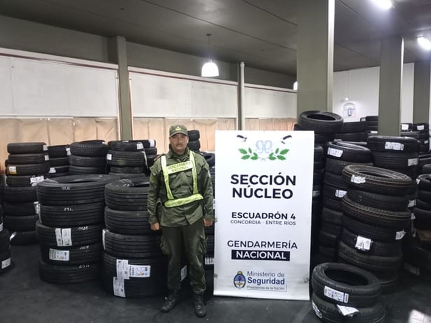 Gendarmería Nacional desarticuló contrabando millonario de neumáticos en Concordia