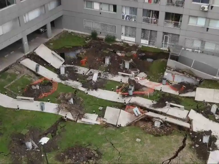 200 vecinos resultaron perjudicados por el hecho.