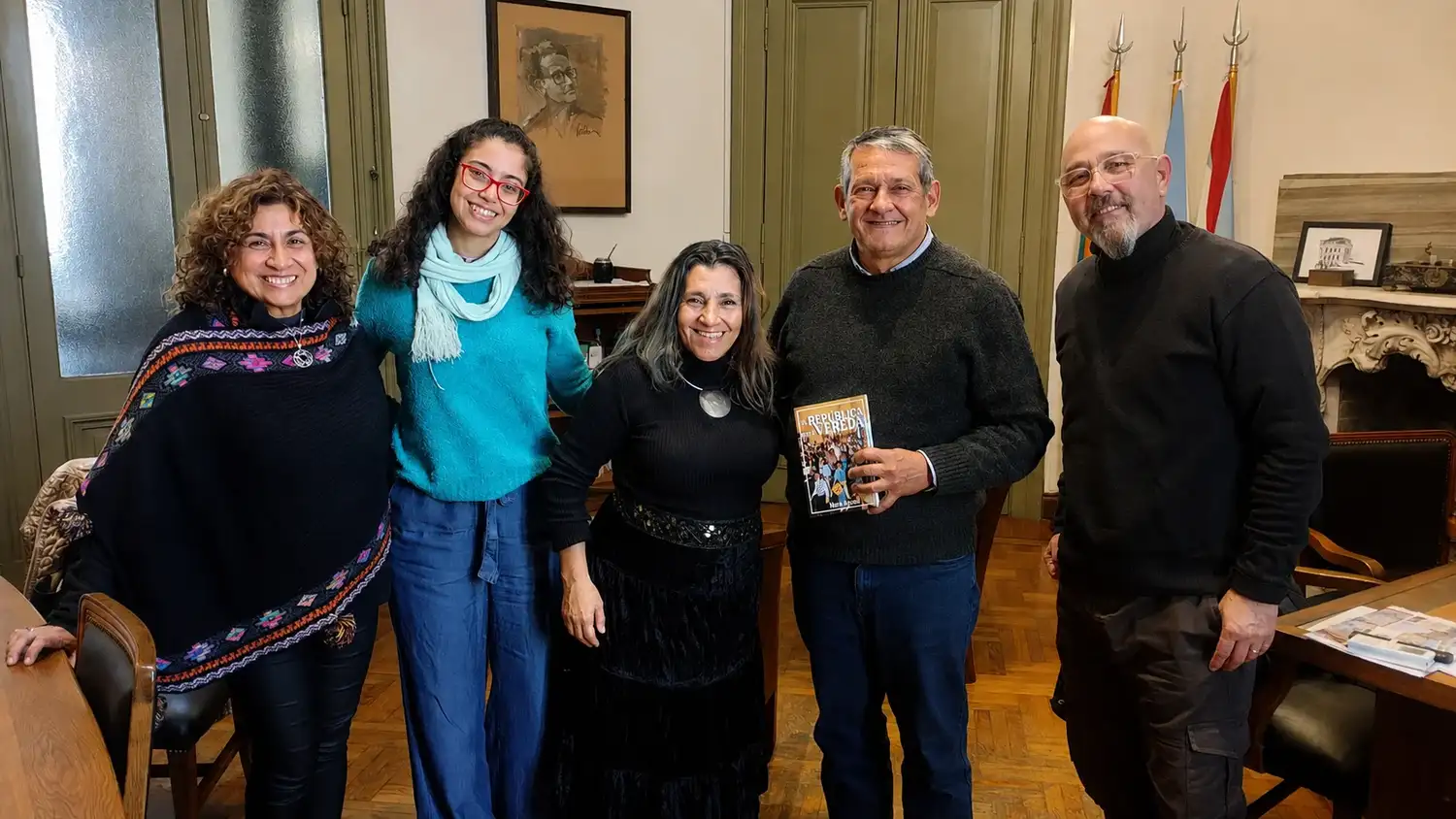La Red de Artistas del Carnaval busca fortalecer vínculos con la UADER para impulsar el desarrollo de la fiesta popular