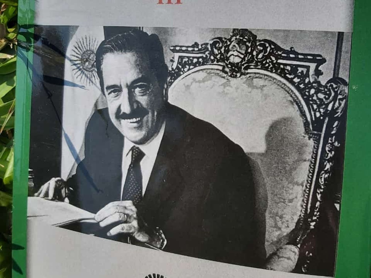 "Raúl Alfonsín, visto por sus contemporáneos. Tomo III"